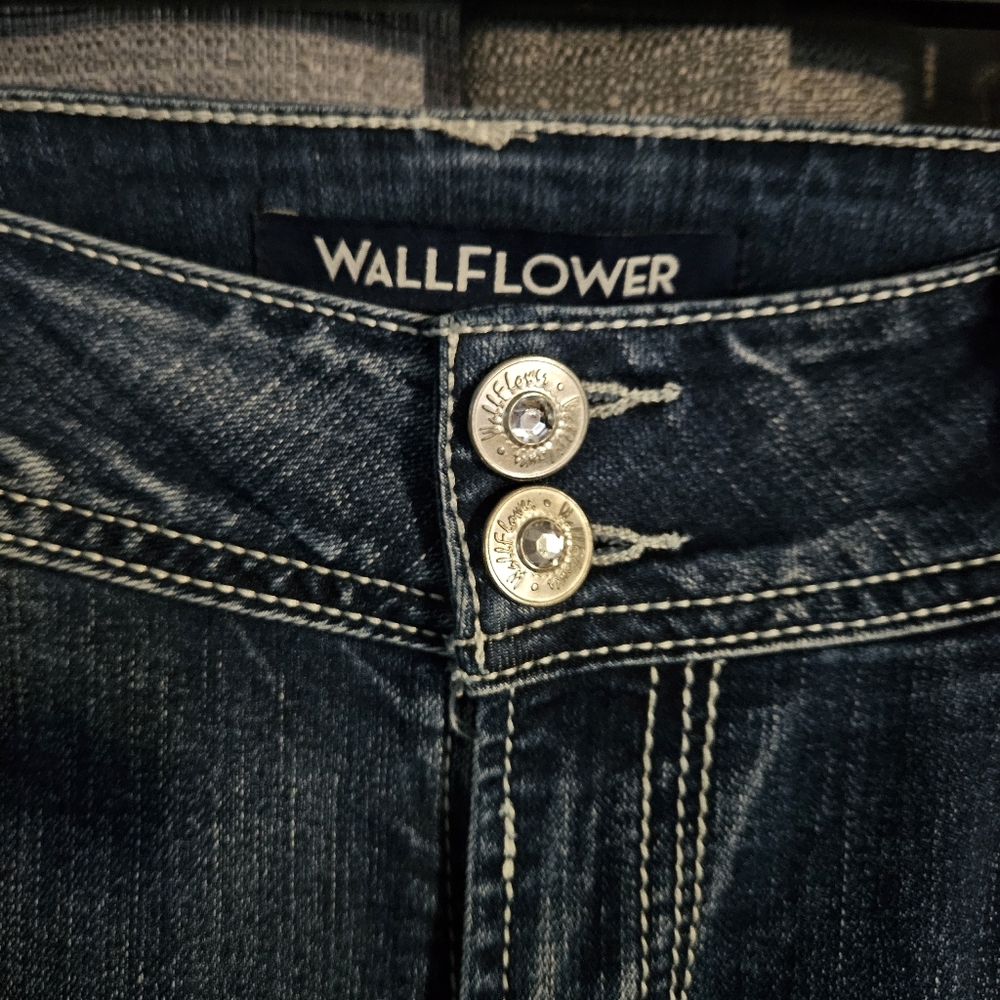 Juniors' WallFlower Like New Luscious Curvy Bling Bootcut Jeans sz 11x32" - Picture 2 of 11